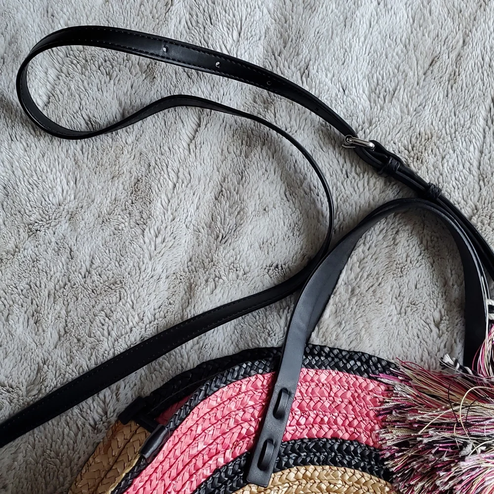 Rebecca Minkoff Pink and Beige Wicker Concentric Circle Tote Hand Bag - Picture 4 of 10